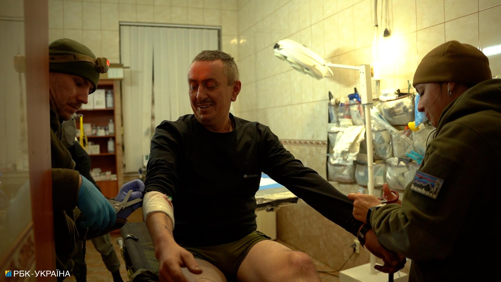 &quot;До 30 раненых в день&quot;. Как медики 80-й бригады спасают военных под Бахмутом